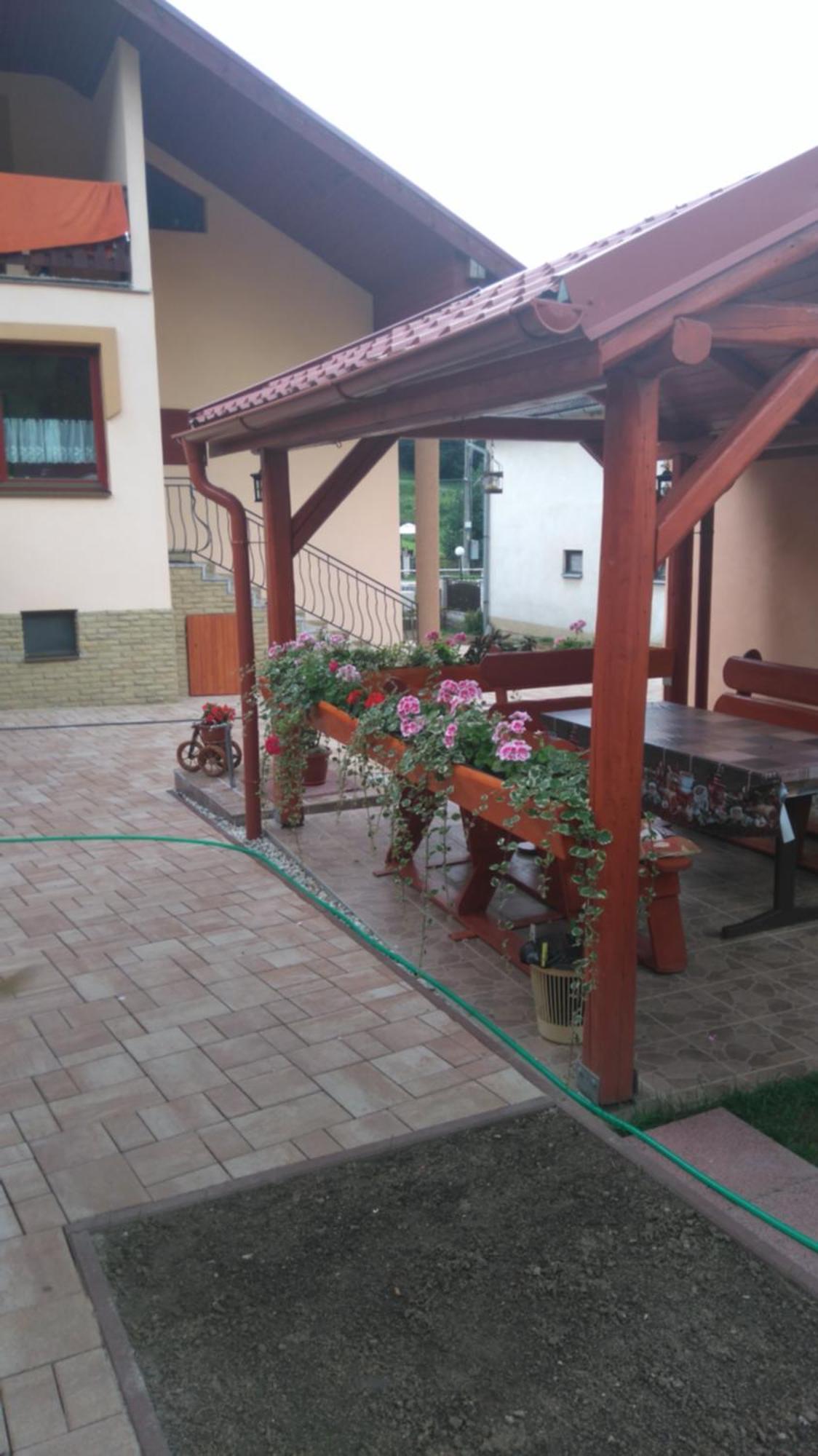 Apartamento Domino Korytné Exterior foto