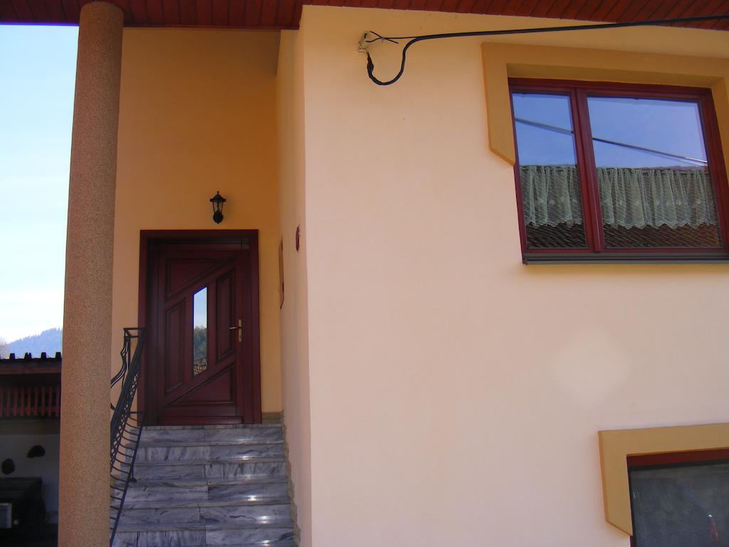 Apartamento Domino Korytné Exterior foto