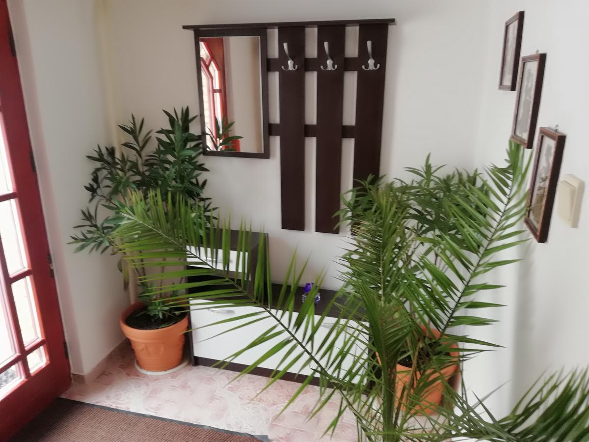 Apartamento Domino Korytné Exterior foto