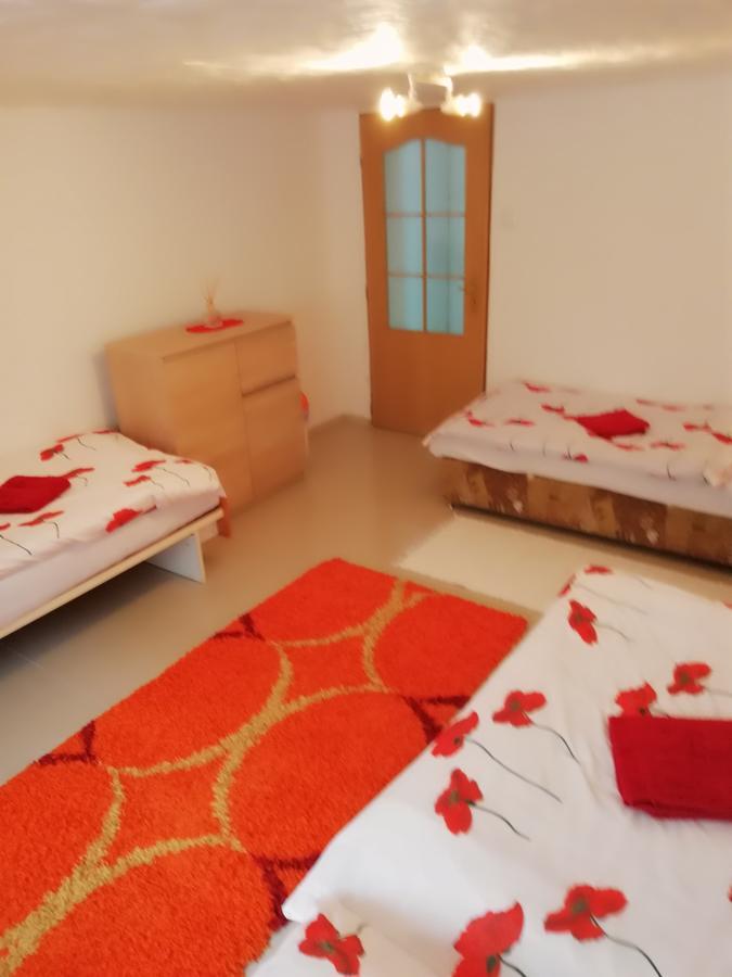 Apartamento Domino Korytné Exterior foto